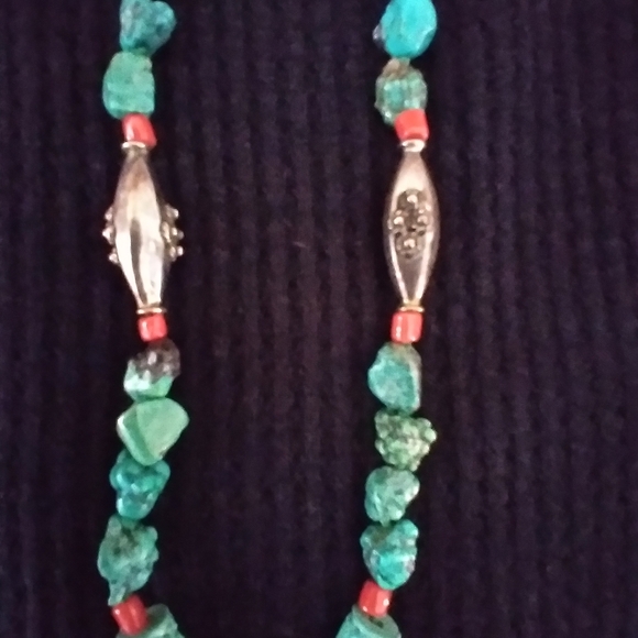 Custom made Necklace with Sterling Silver Tibetan Prayer Box - Picture 15 of 16